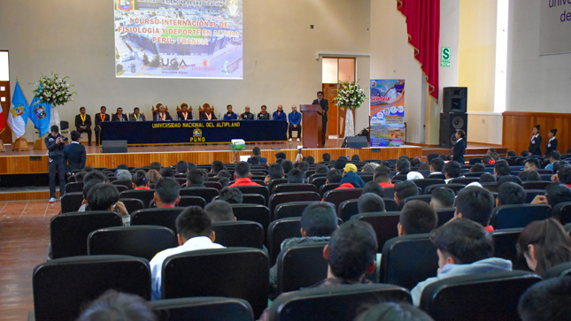 La Universidad Nacional del Altiplano Puno es sede de I Curso Internacional de Fisiología y Deporte de Altura, actividad que se realizará del 08 al 13 de mayo y cuenta con la presencia de destacados investigadores de la Université Grenoble Alpes, Lyon y Poitiers de Francia, así como ponentes connotados del país y de la universidad puneña.